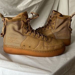 Nike SF Air Force 1 Mid “Elemental Gold” Size 8